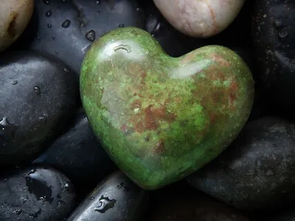 One Minute To Heart-Centered Decisions