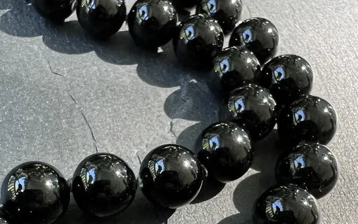 Onyx Grounding Meditation 