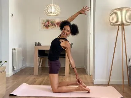 Open Up And Energize |  20-Minute Yoga Flow