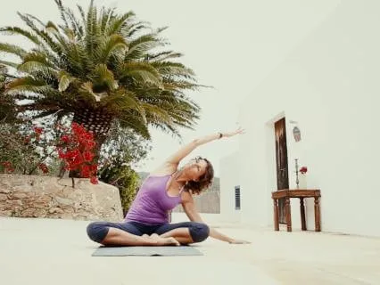 Open Up | Heart & Shoulder Flow | 35 Min