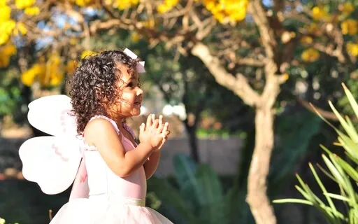 Optimist's Manifesto: I Check My Mail On Sundays