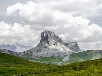 Our True Nature Is Beyond Three Standard Mental States