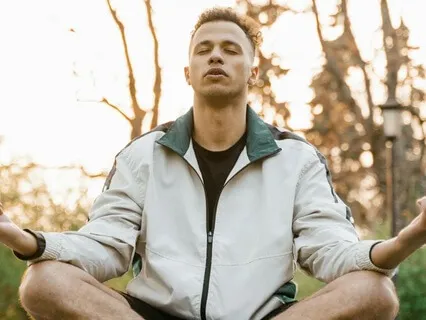 Overcome University Nerves - 24 Min Meditation (With Music)