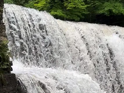 Overflowing: Opening To Guidance In Changing Times