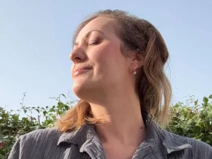 Overwhelm: Find Meaning And Calm Your Busy Mind