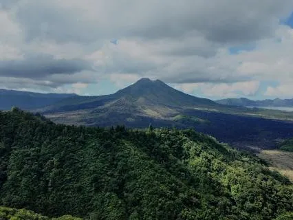 Grounding Volcano For Deep Relaxation