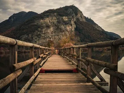 Path Of Purpose: Tune Into Your Inner Guide (369 Hz)