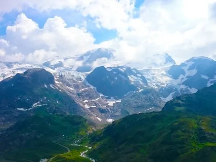 Pause & Relax For Oxygen Delivery (Outdoor Recording)