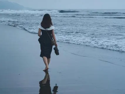 Pause, Feel, Choose: The Practice Of Containment