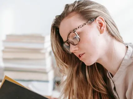 Peaceful Background Reading Music