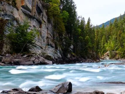 Peaceful Presence: Find Calm And Stillness 6 Hz Waves
