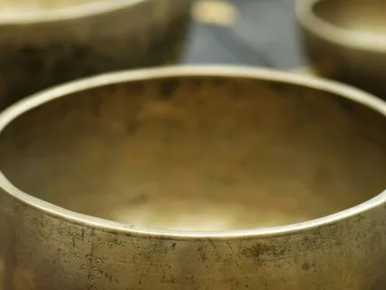 Peaceful Tibetan Bowls In Nature Extended