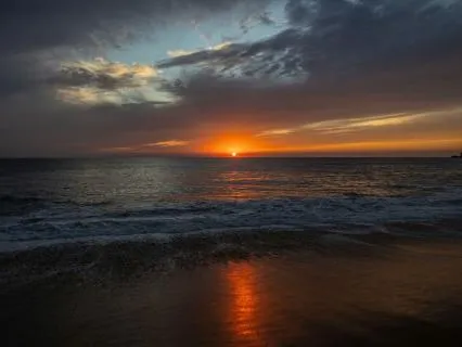 Perfect Sunset | 8 Hours Of Waves And Chimes For Deep Sleep