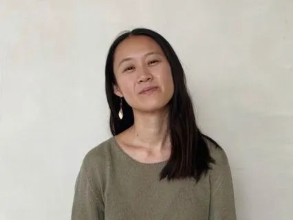 Pool Of Peace: Return To The Stillness Behind The Thoughts