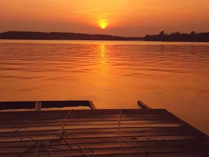 Positive Affirmations To Sleep & Wake Up Happy