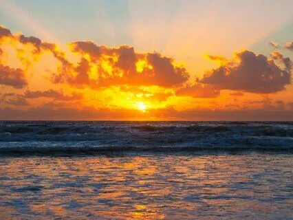 Powerful Ocean Waves! Sunshine Coast Queensland