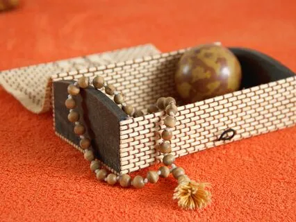 Practice With Om Chanting To Remove Negative Energy