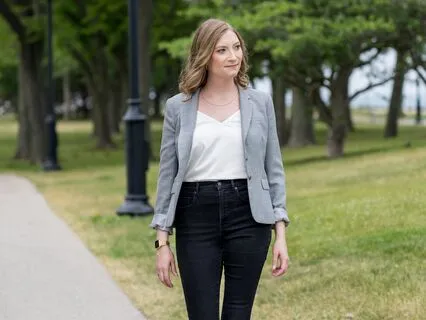 Practicing Curiosity And Nonjudgmental Awareness