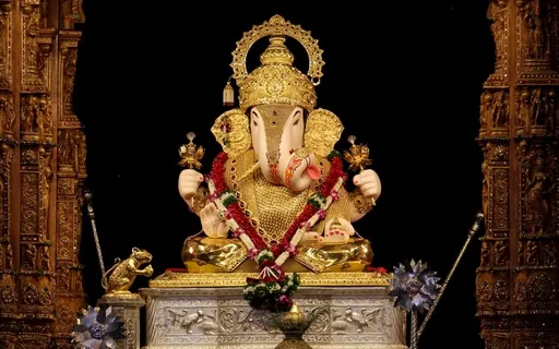Pranamya Shirasa Devam Mantra | Lord Ganesha Stotram