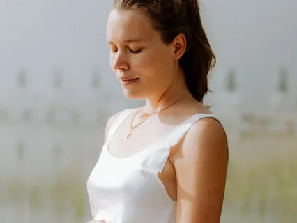 Prenatal Meditation: Bonding With Your Baby