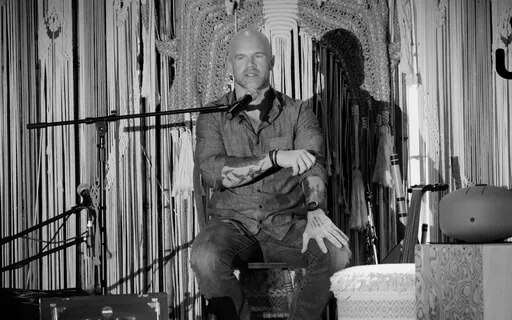 Presence (Talk) - Lucas G Irwin - Miami 2021