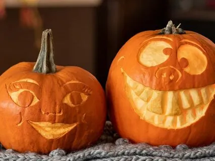 Pumpkin Carving Workshop Ambience Crunching Leaves