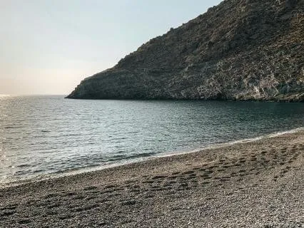 Pure Brown Noise With Subtle Static — For Total Deep Sleep