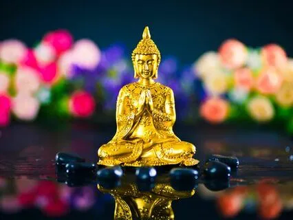 Pyramid Theta Binaural Beats For Out Of Body Journeys (8D)