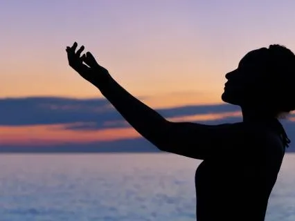 Qi Gong Gentle Flow | Two Simple Movements