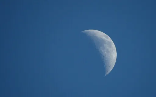 Quarter Moon