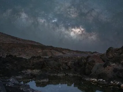 Quiet Moonlight: Soothe Your Soul To Sleep