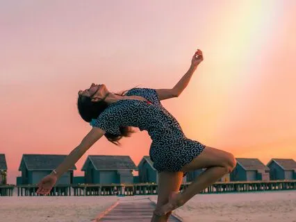 Radiate And Receive: A Magnetic Meditation For Manifestation