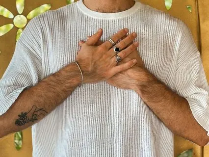 Radiate Love: Magnetic Heart Opening