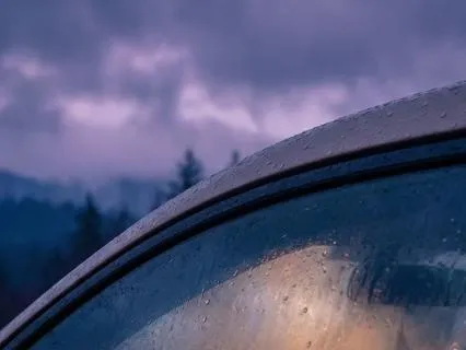 Rain on Car Roof for Cozy Sleep