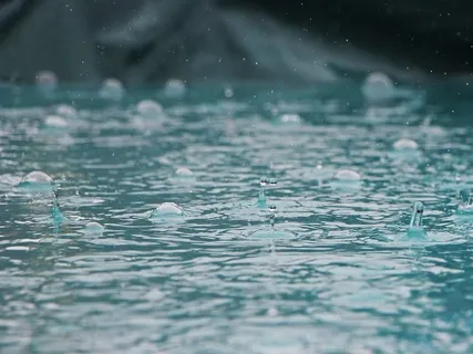 Rain W/ Theta Binaural Beats For Meditation, Sleep, Or Study