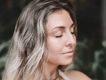 Raise Your Frequency to Manifest: Positive Affirmations 