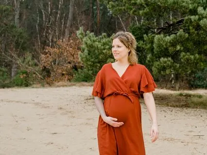 Realistic compassion affirmations during pregnancy