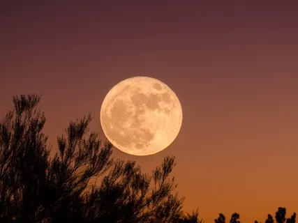 Rebuilding Energy Through The Magickal Moon