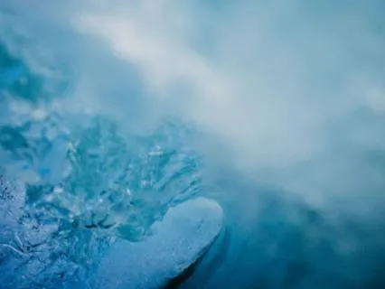 Recognise The Storm (Calm Beneath The Storm 01)