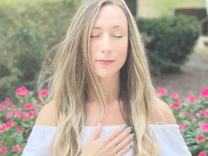 Reconnect To Aliveness: A 5-Minute Reset