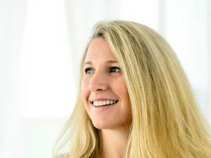 Reiki-Infused Theta Binaural Beat Music For Deep Peace