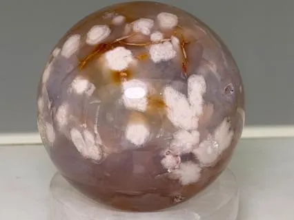 Reiki With Flower Agate: Peaceful Nourishment