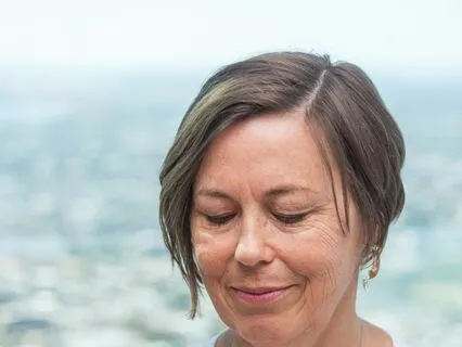 Relax A Busy Mind For Rest And Deep Sleep