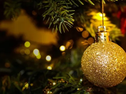 Relax This Christmas: Restful Moments Under The Tree