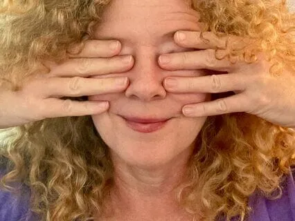 Relax With Brahmari (Bumblebee) Breathing