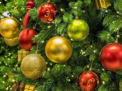 Relax With Enchanting Christmas Music