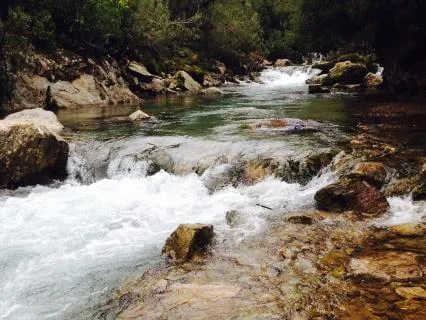 Relaxamento com som de cachoeira