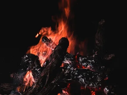 Relaxing Ambient Music With Fireplace Sounds