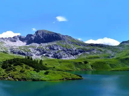 Relaxing Music With Nature Sounds