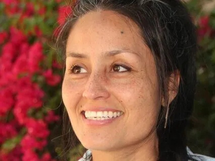 Relaxing Reading Of Proverbs Ch 9 MSG Version